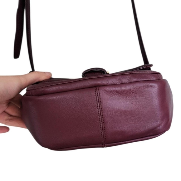 Coach Plum F25150 Campbell Camera Bag - Picture 4 of 8